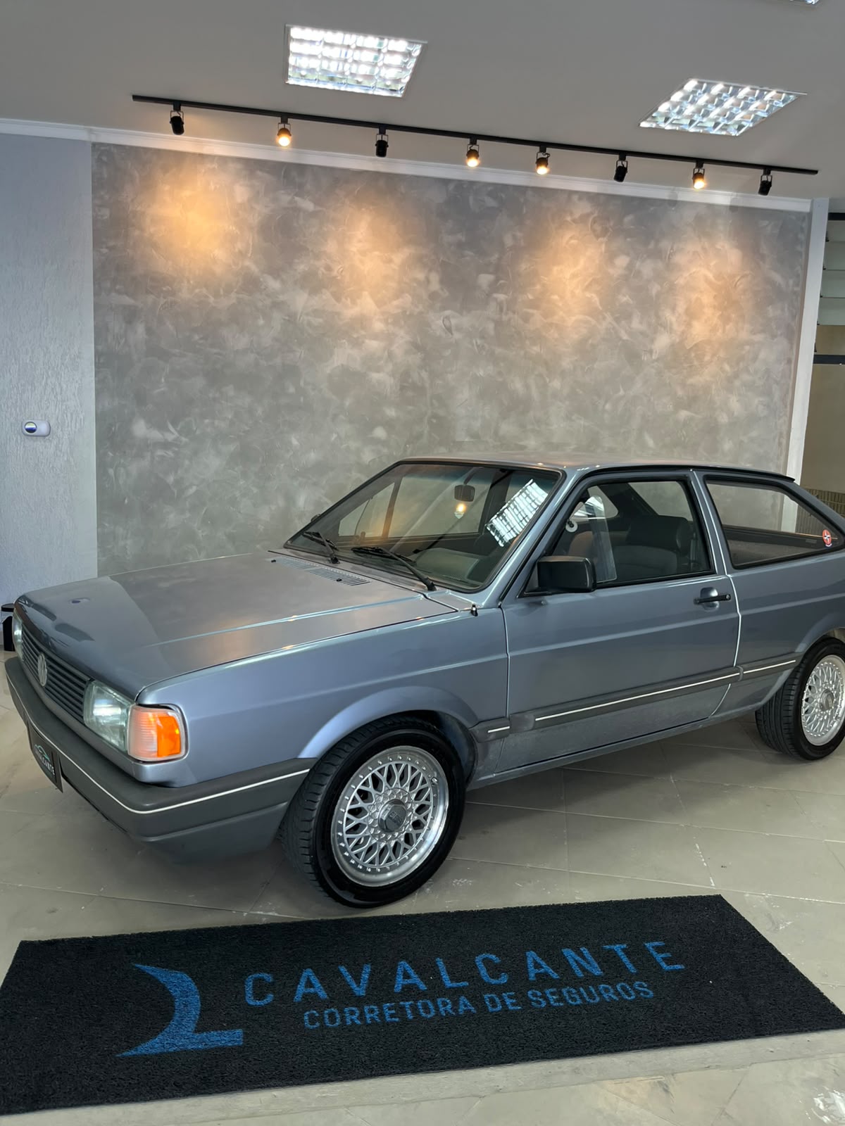 VW - VolksWagen Gol CL 1.6 Alcool AP
